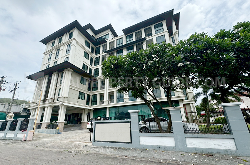 Apartment for rent in Bangnatrad (near Bangkok Patana School)