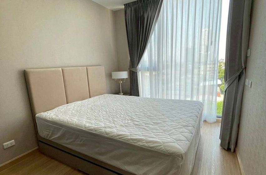 Apartment in New Petchburi 