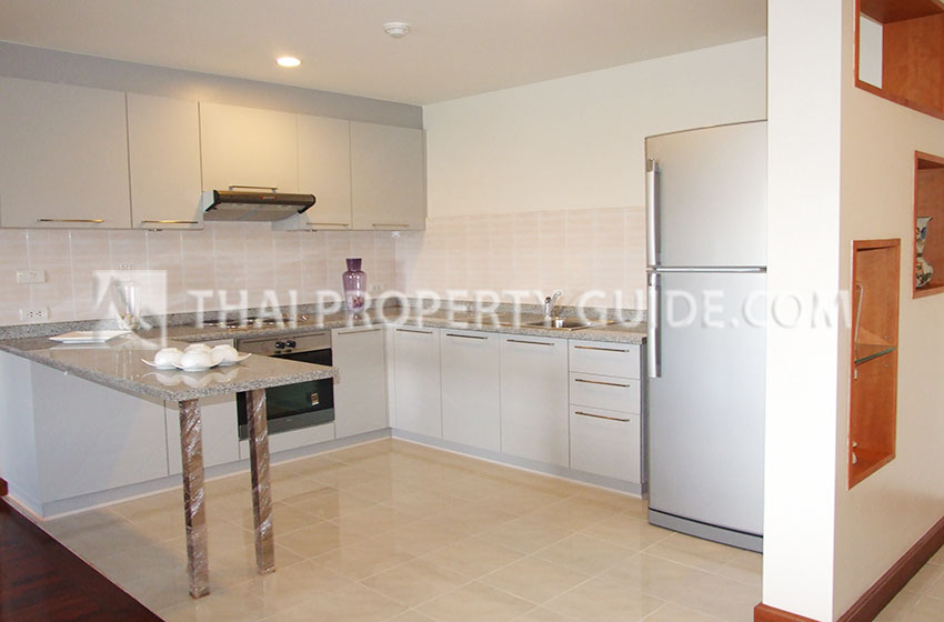 Apartment in Ploenchit 