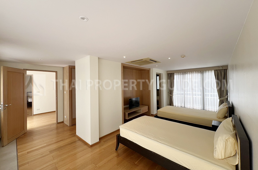 Apartment in Ploenchit 
