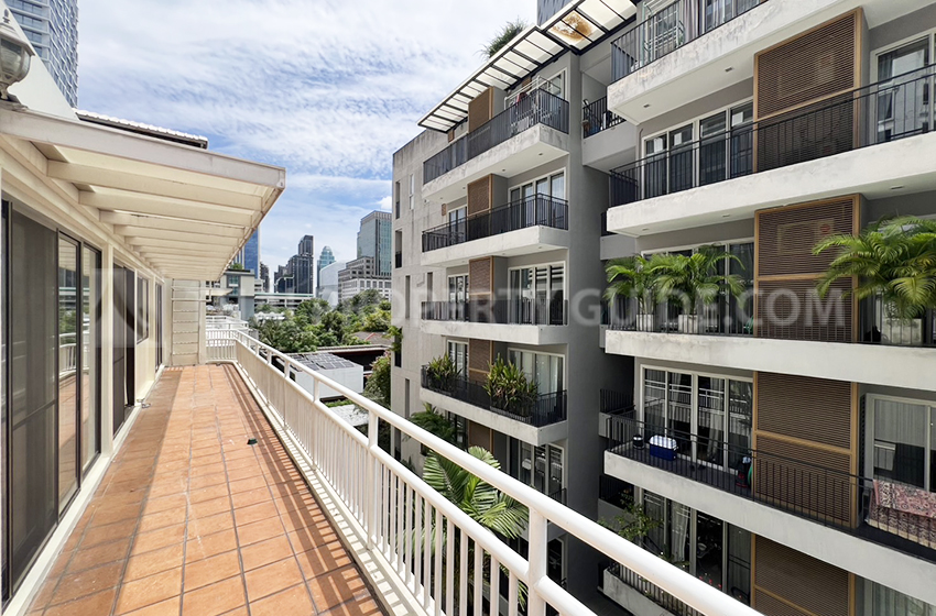 Apartment in Ploenchit 