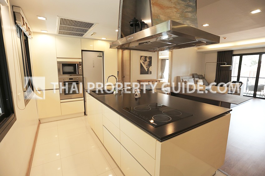 Apartment in Ploenchit 