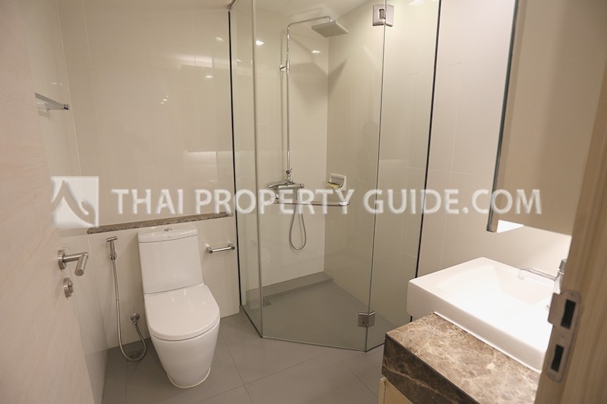 Apartment in Ploenchit 