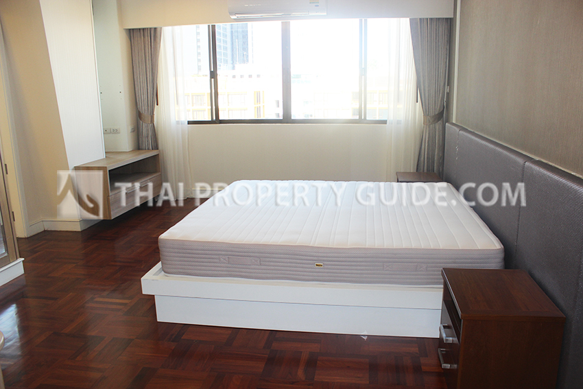 Apartment in Ploenchit 