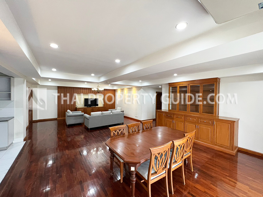Apartment in Ploenchit 