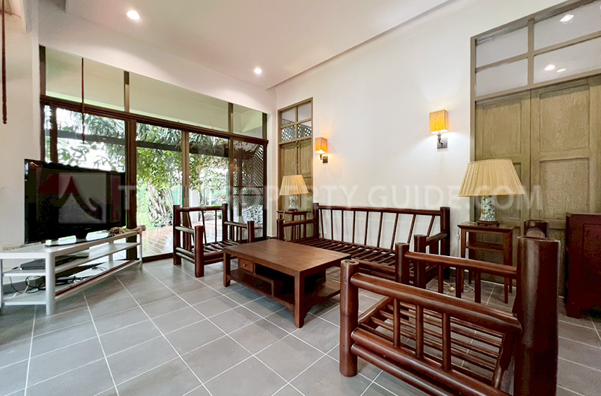 Apartment in Ploenchit 