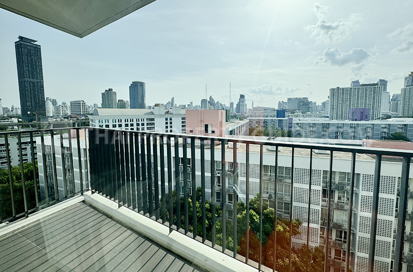 Apartment in Rama 9 