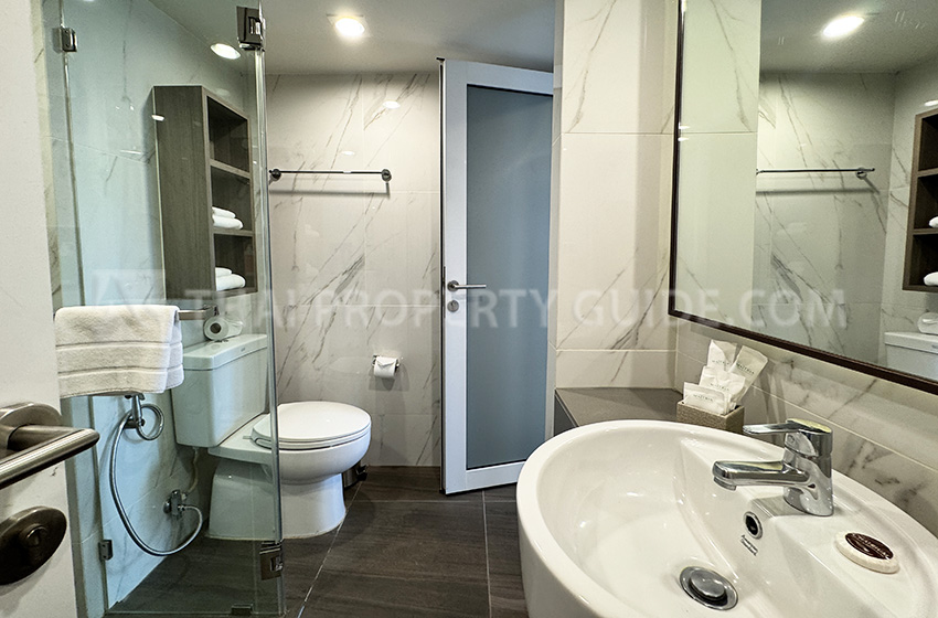Apartment in Rama 9 