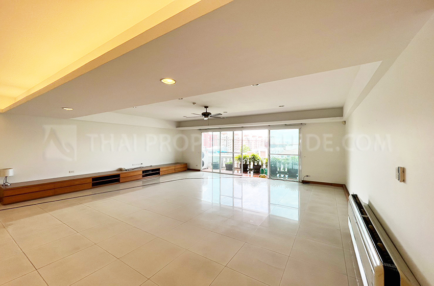 Apartment in Sathorn 