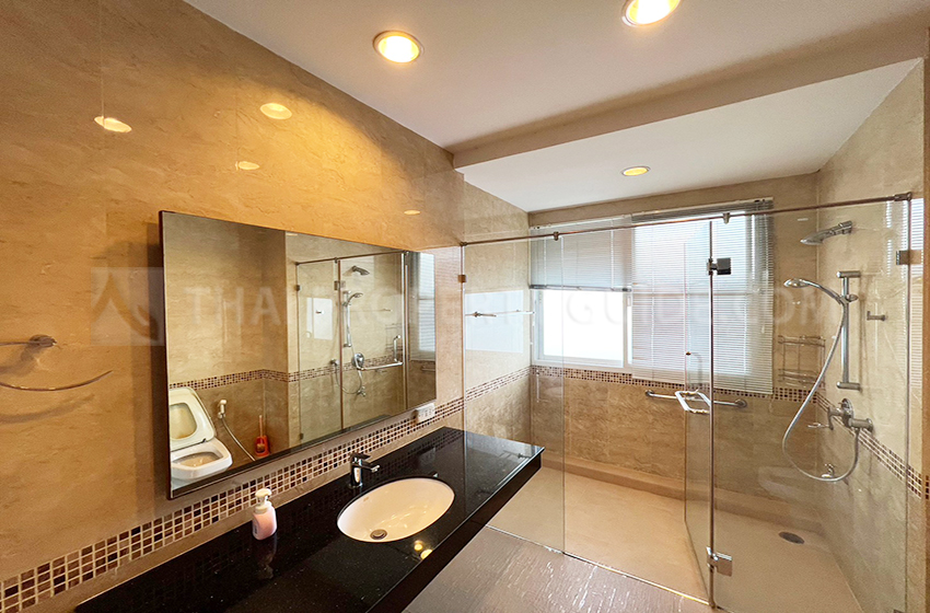 Apartment in Sathorn 