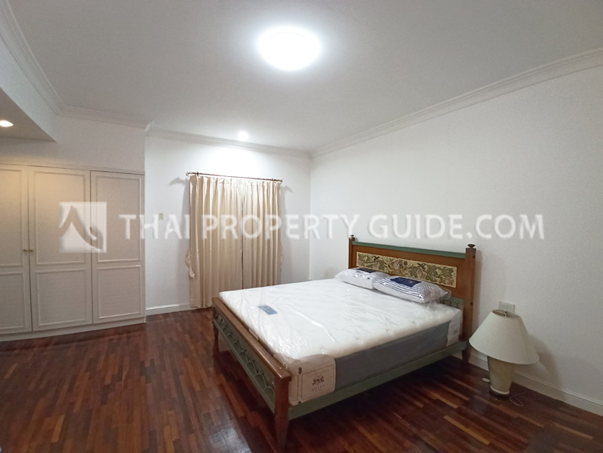 Apartment in Sathorn 