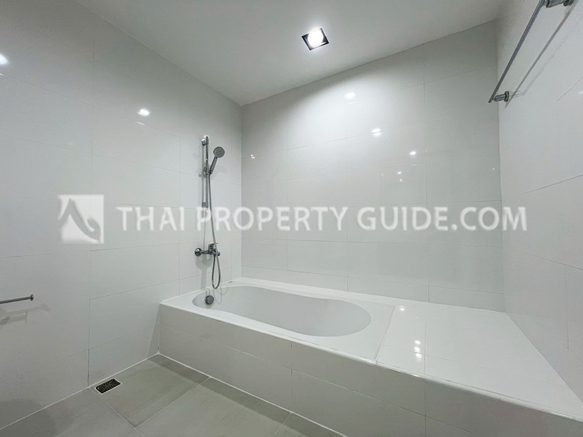 Apartment in Sathorn 