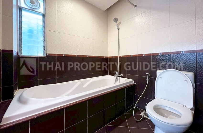 Apartment in Sathorn 