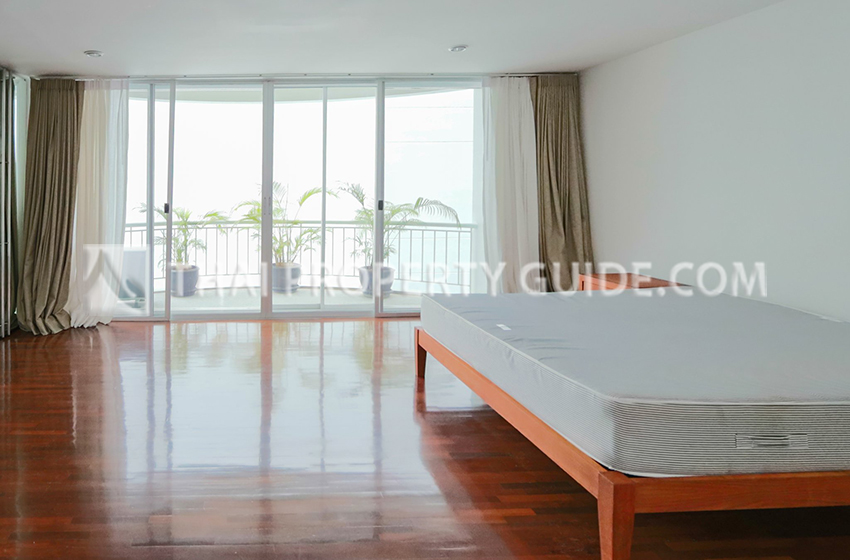 Apartment in Sathorn 
