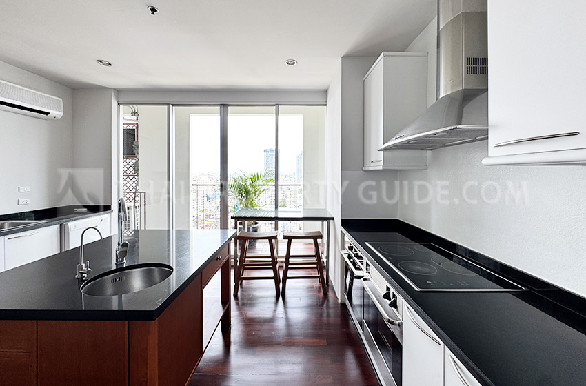 Apartment in Sathorn 