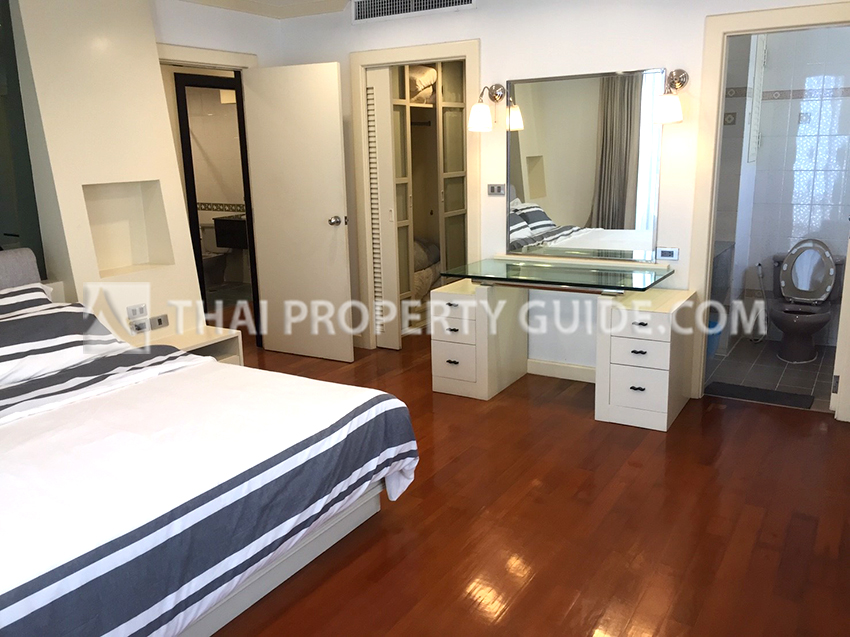 Apartment in Sathorn 