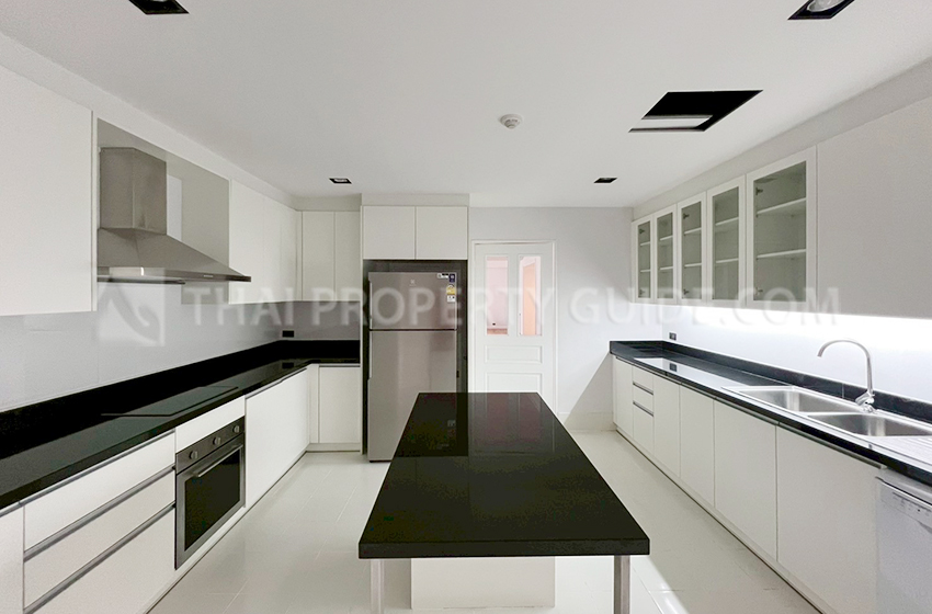 Apartment in Sathorn 