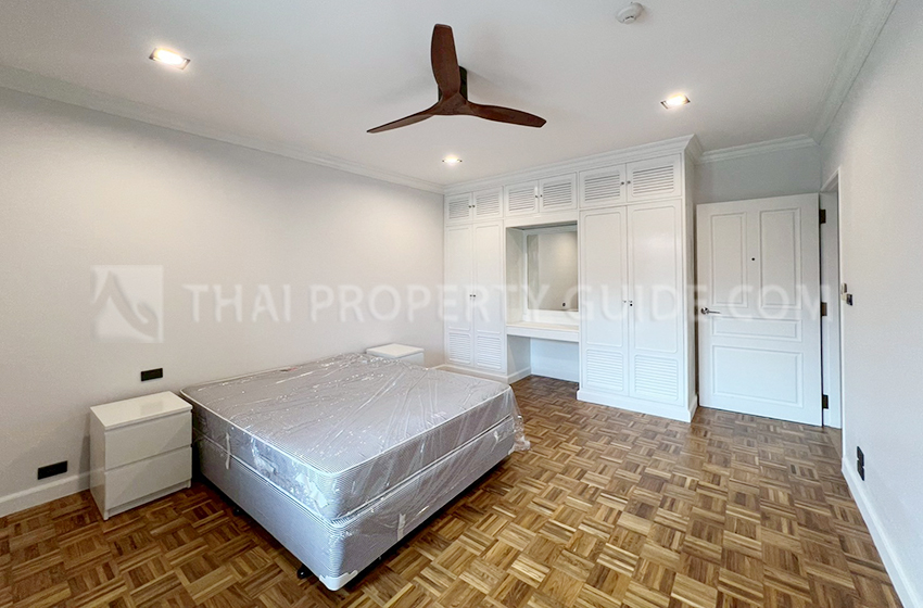 Apartment in Sathorn 