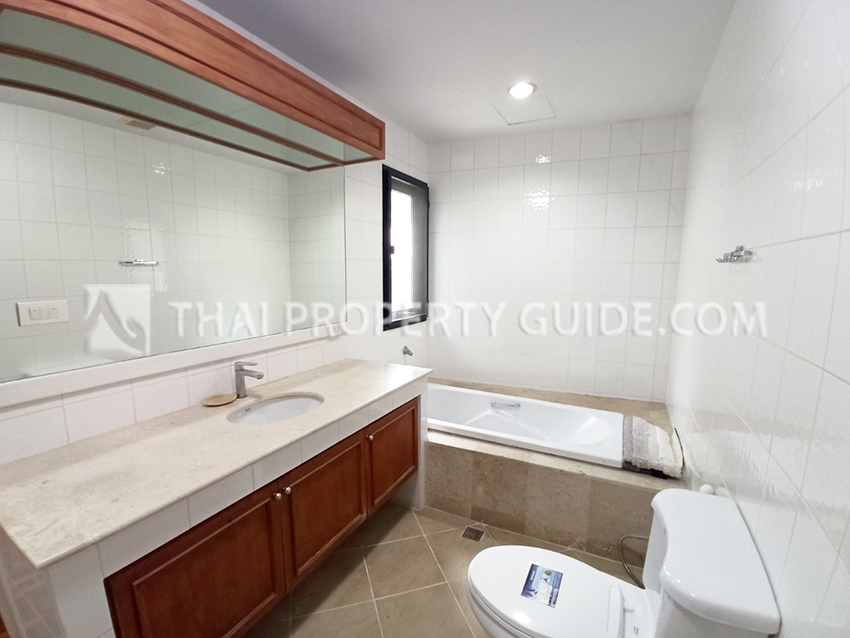 Apartment in Sathorn 