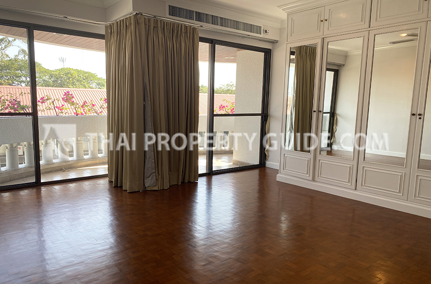 Apartment in Sathorn 