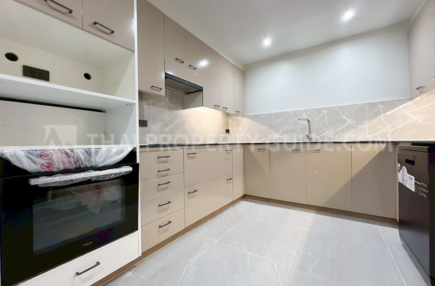 Apartment in Sathorn 