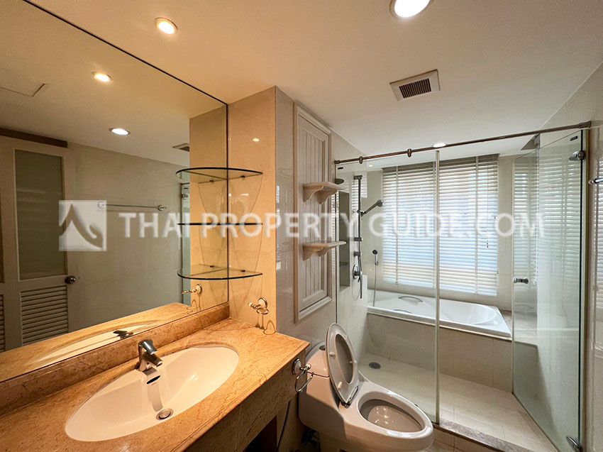 Apartment in Sathorn 