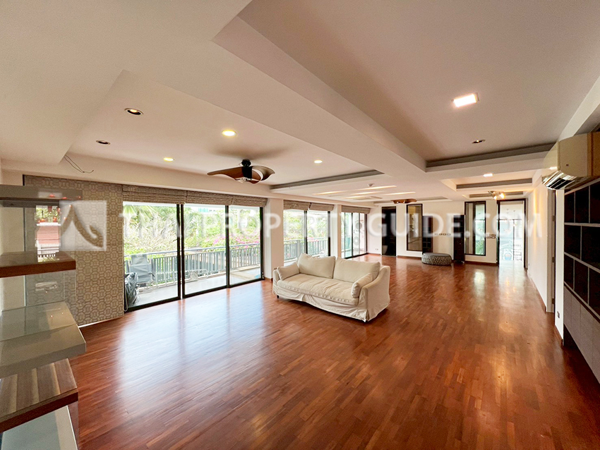 Apartment in Sathorn