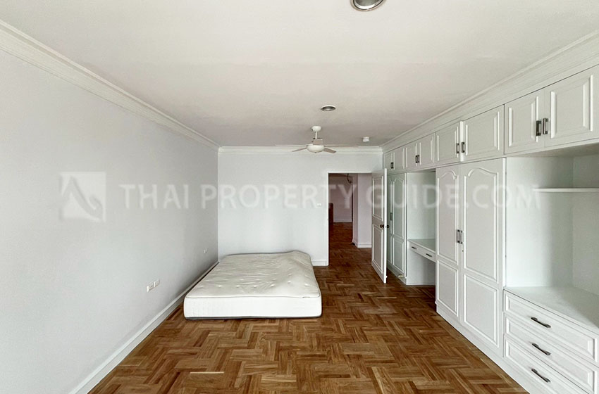 Apartment in Sukhumvit 