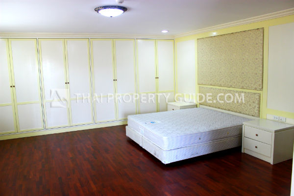 Apartment in Sukhumvit 