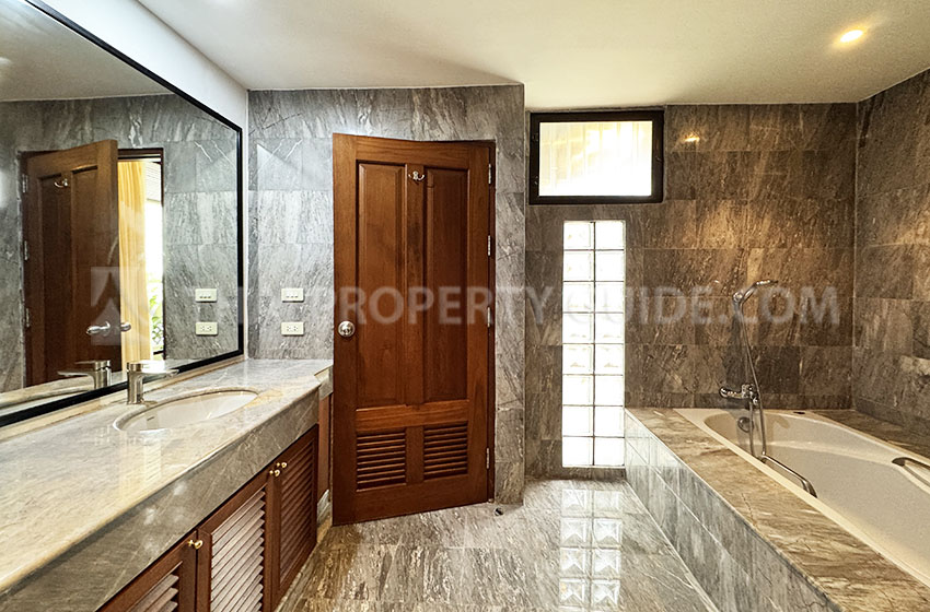 Apartment in Sukhumvit 