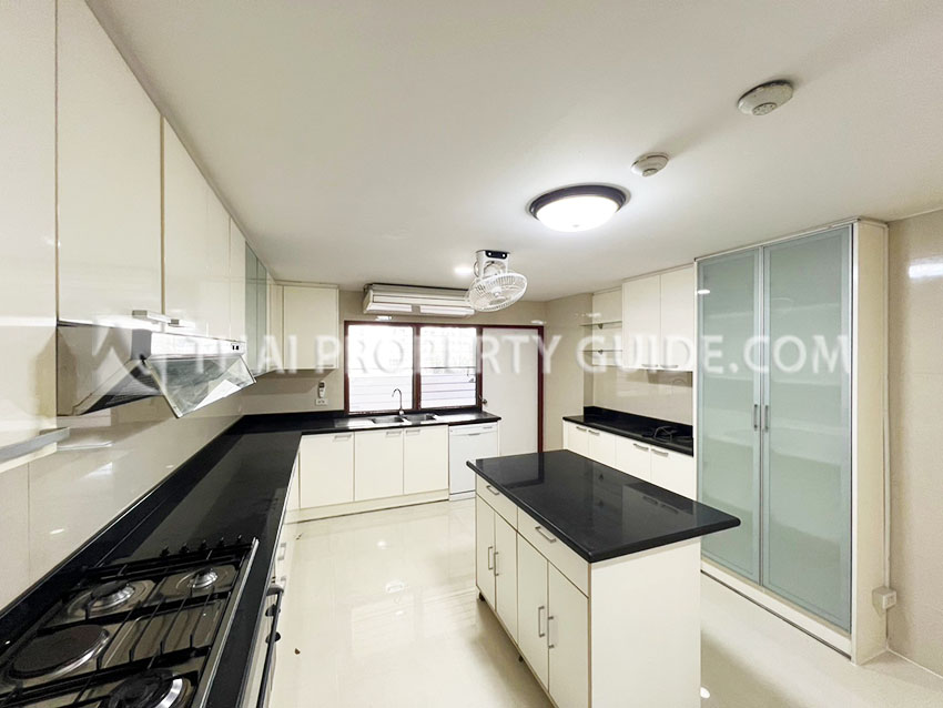 Apartment in Sukhumvit 