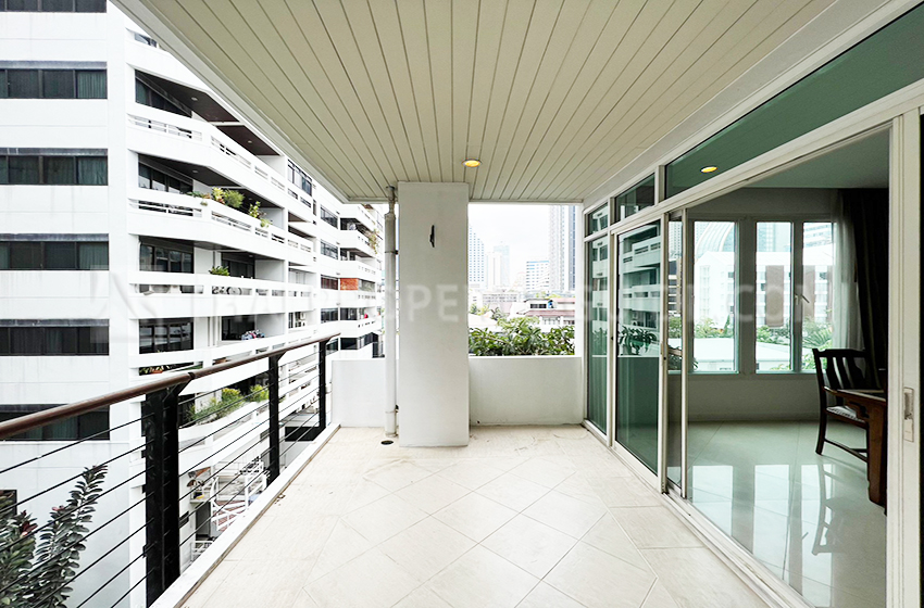 Apartment in Sukhumvit 