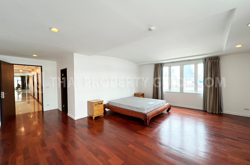 Apartment in Sukhumvit 