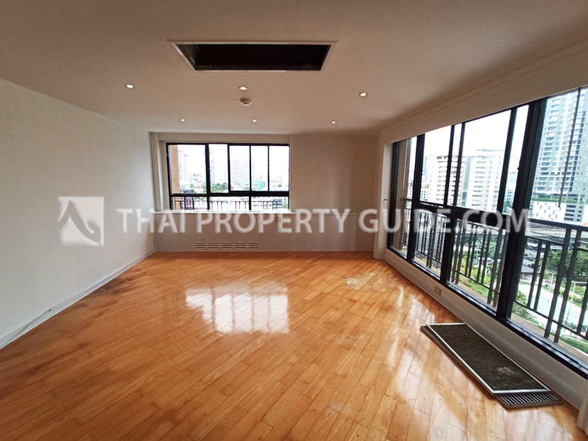 Apartment in Sukhumvit 