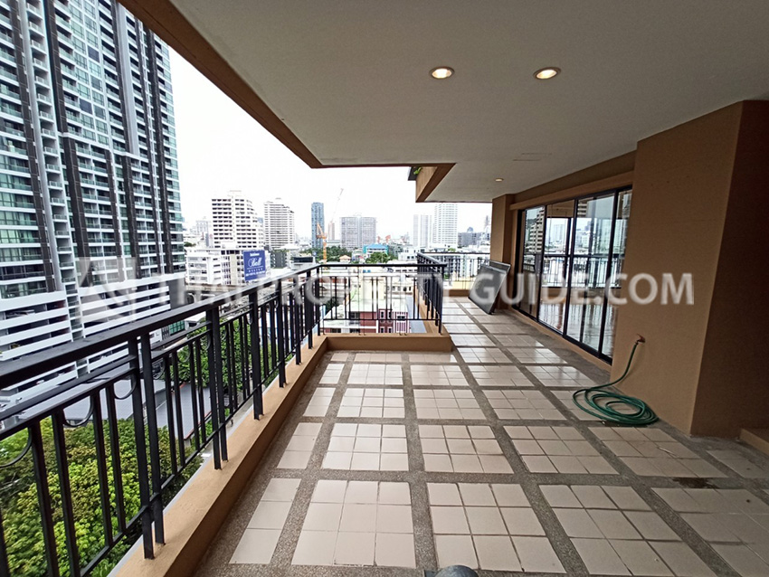 Apartment in Sukhumvit 