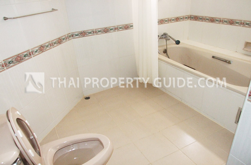 Apartment in Sukhumvit 