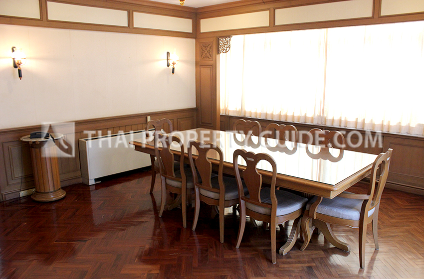 Apartment in Sukhumvit 
