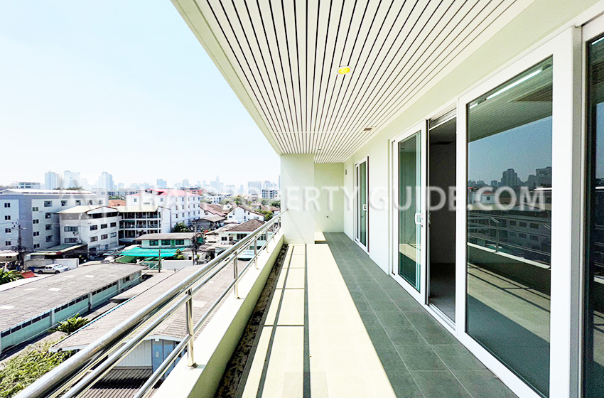 Apartment in Sukhumvit 