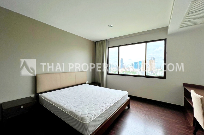 Apartment in Sukhumvit 