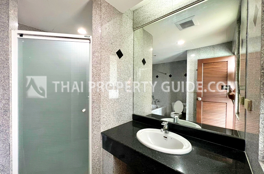 Apartment in Sukhumvit 