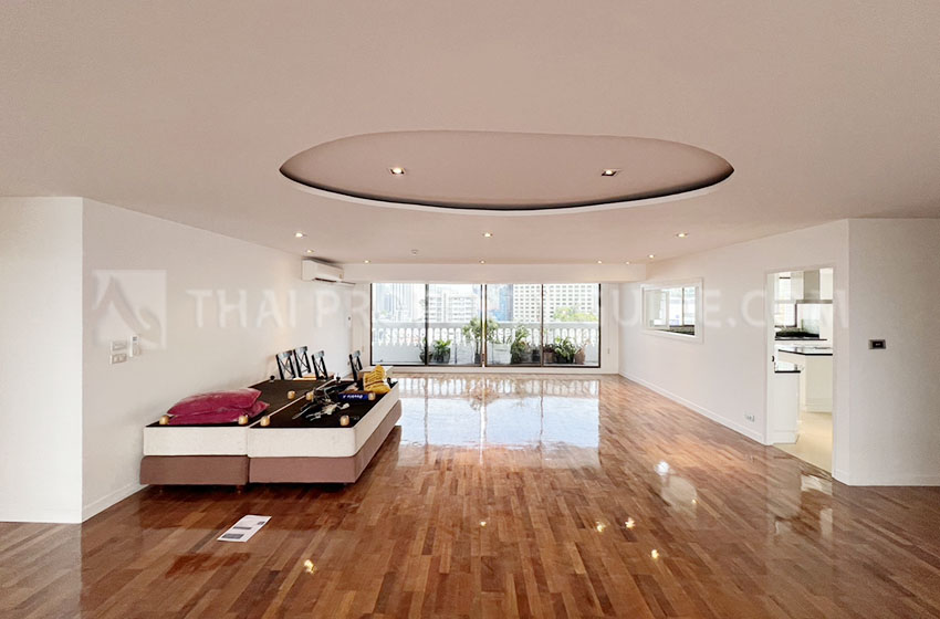Apartment in Sukhumvit 