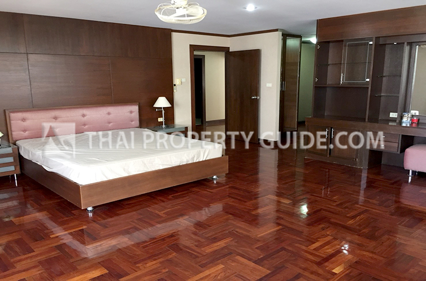 Apartment in Sukhumvit 