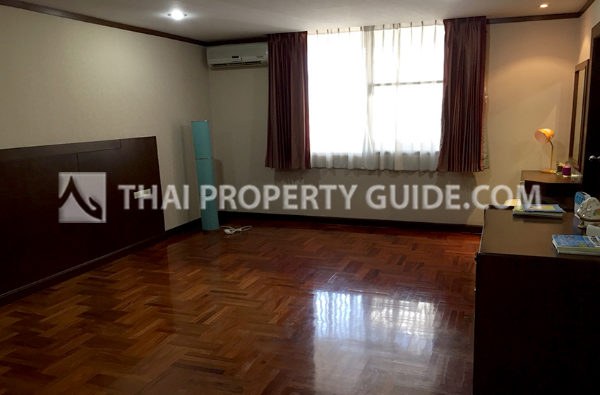 Apartment in Sukhumvit 