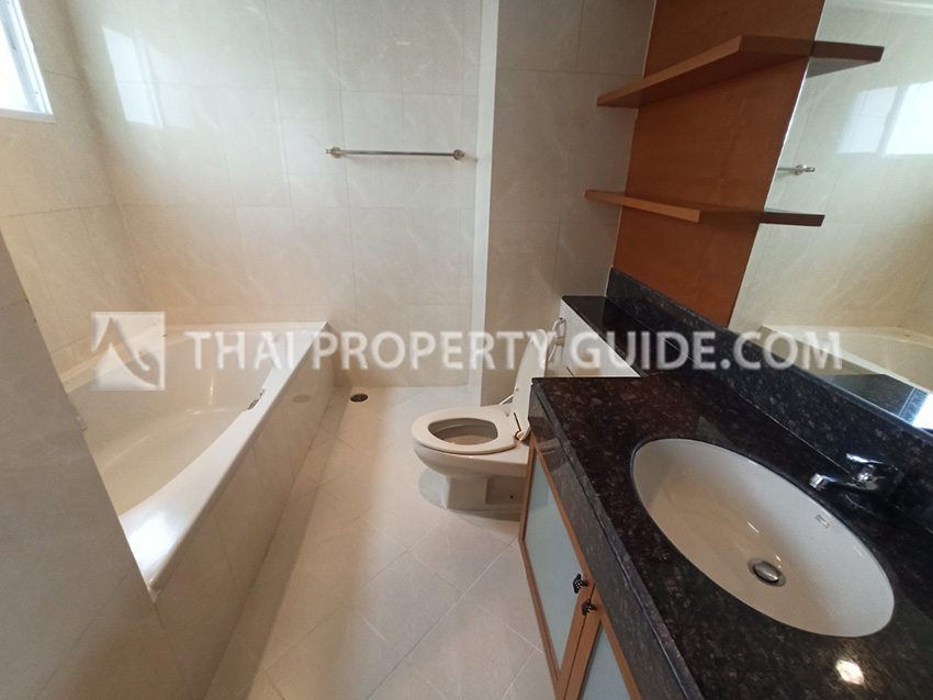 Apartment in Sukhumvit 