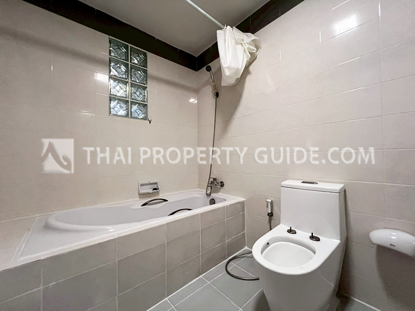 Apartment in Sukhumvit 