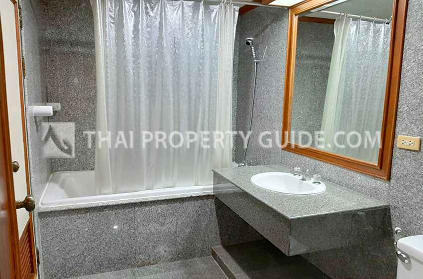 Apartment in Sukhumvit 