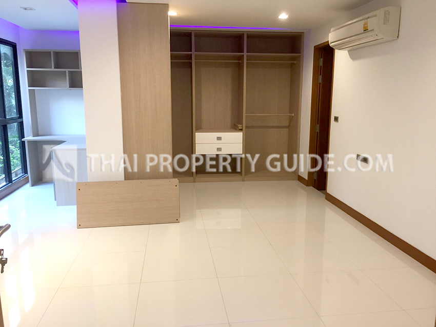 Apartment in Sukhumvit 