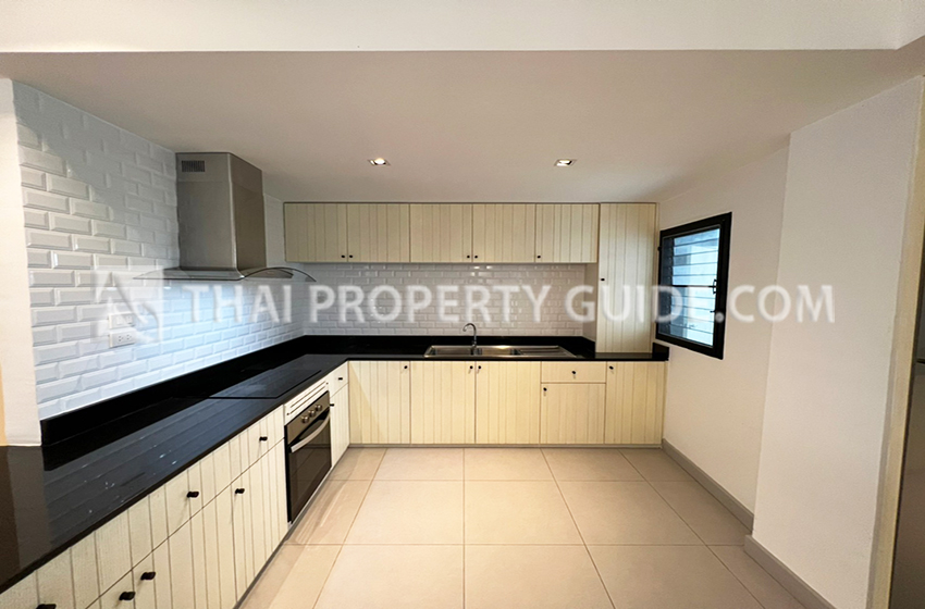 Apartment in Sukhumvit 