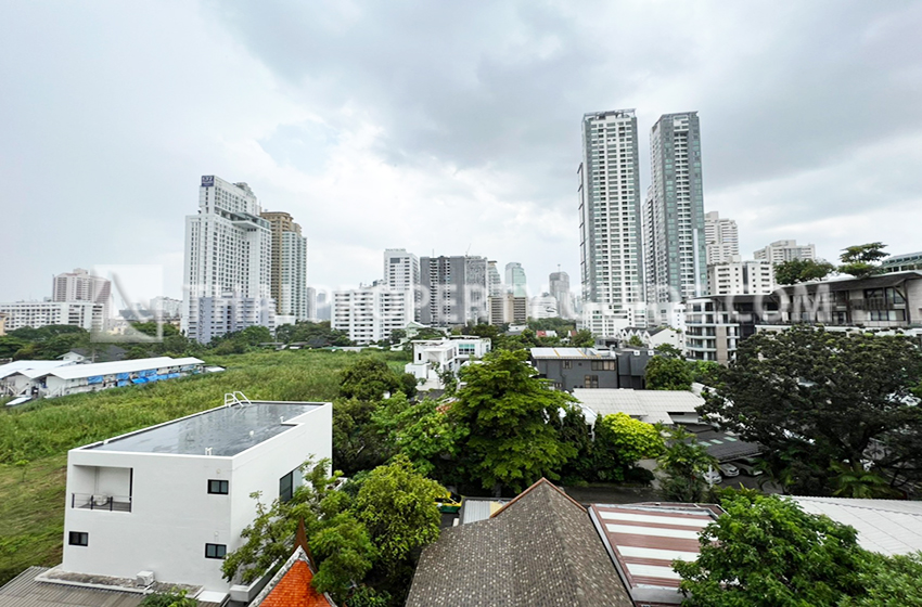 Apartment in Sukhumvit 