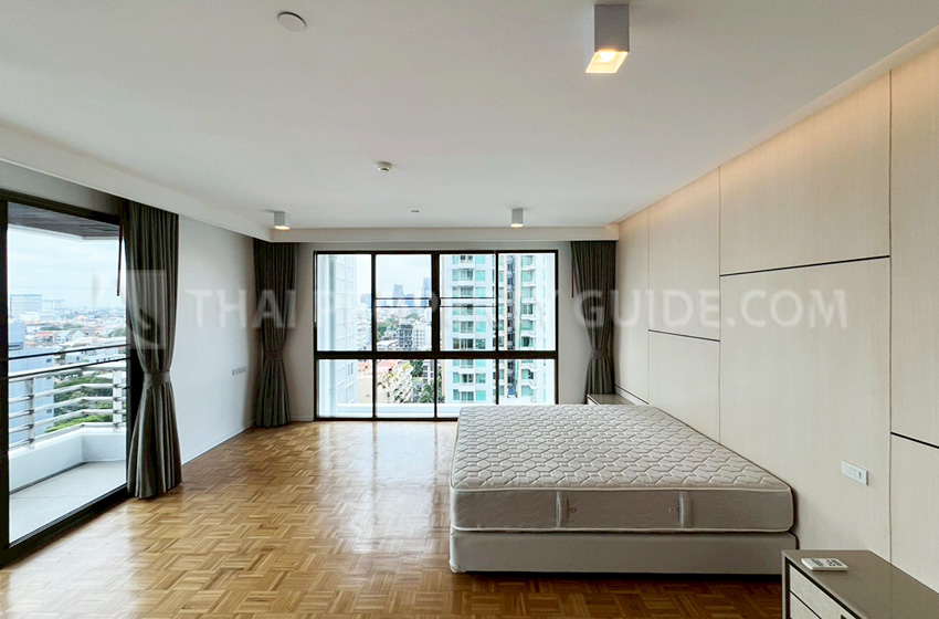 Apartment in Sukhumvit 